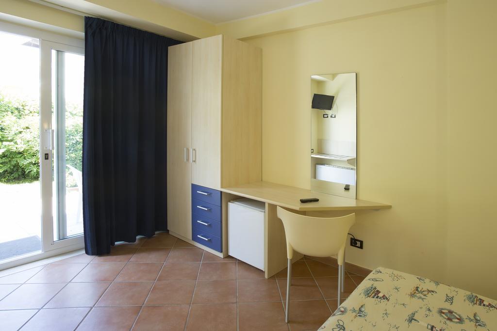 Hotel Vila Bahia Numana Eksteriør billede