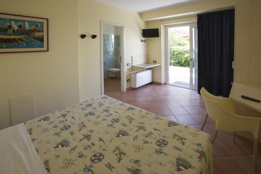 Hotel Vila Bahia Numana Værelse billede