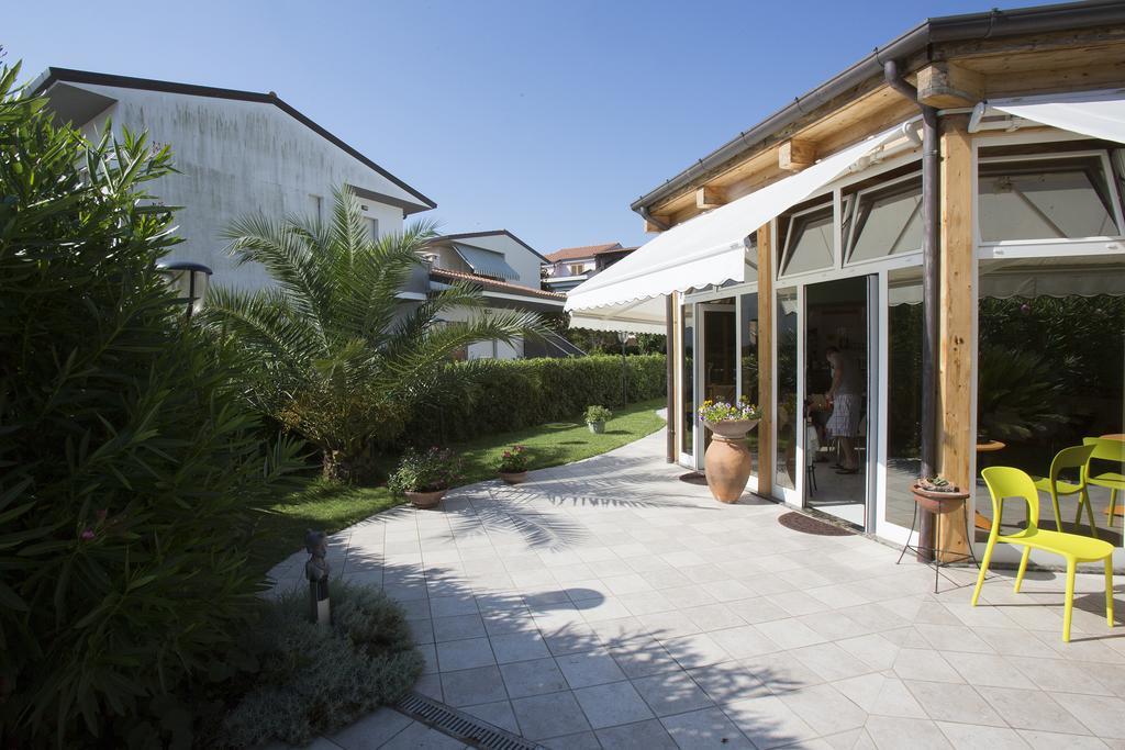 Hotel Vila Bahia Numana Eksteriør billede